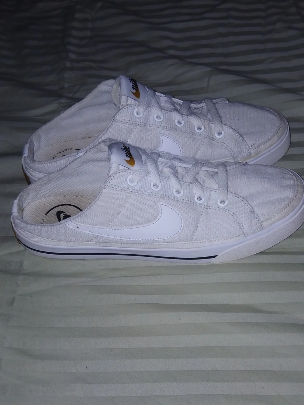 Nike Womens Court Legacy Mule White Canvas Sz: 9.5